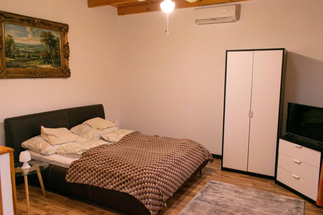 Borostyan Apartmanhaz Mórahalom Exteriér fotografie