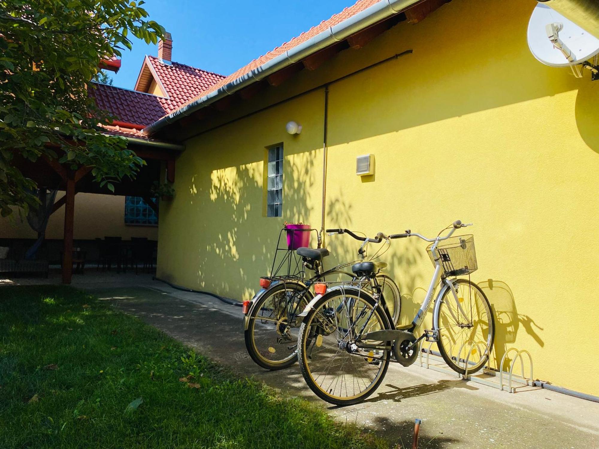 Borostyan Apartmanhaz Mórahalom Exteriér fotografie