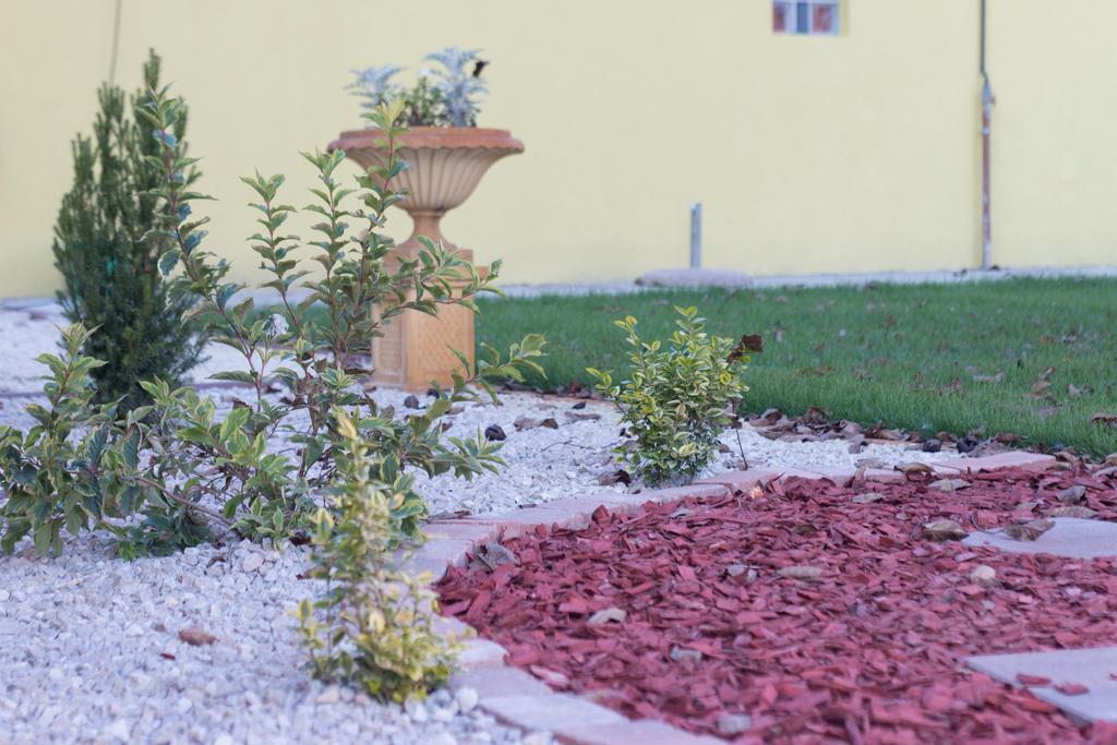 Borostyan Apartmanhaz Mórahalom Exteriér fotografie